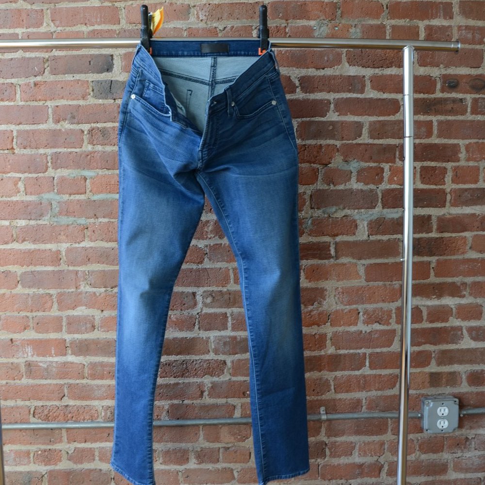 J Brand Size 30 Tyler Slim Fit with Stretch Denim Jeans